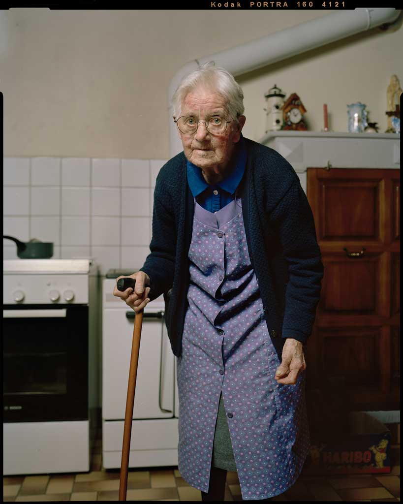 Paysanne dans sa cuisine