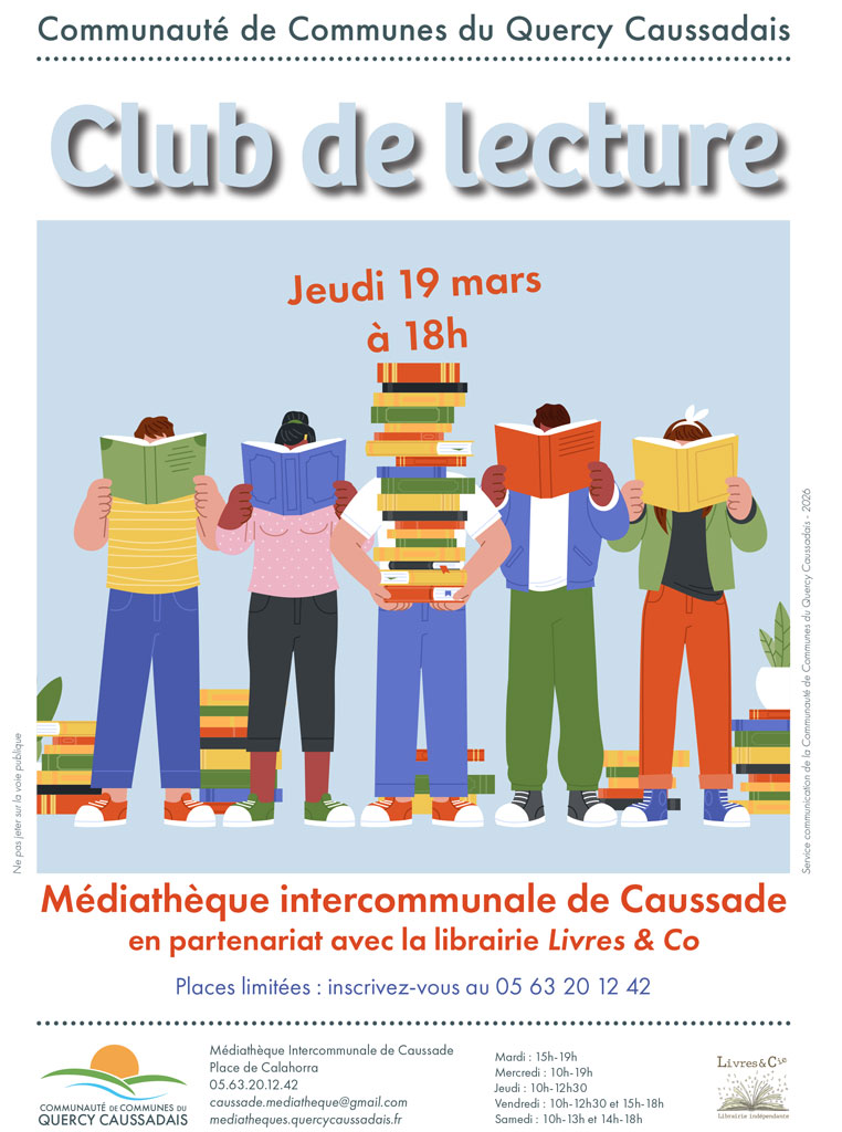 Personnes debouts avec des livres ouverts devant le visage.