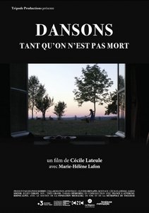 Affiche noire avec une photo de paysage de campagne avec un couché de soleil
