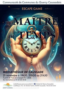 Mains qui tiennent une montre à gousset